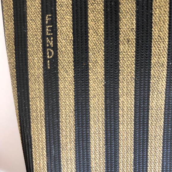 Vintage Fendi Clutch with strap / - Picture 4 of 8